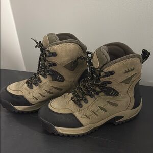 Tan and Black waterproof snow and Hiking Boots Cabela’s size 9